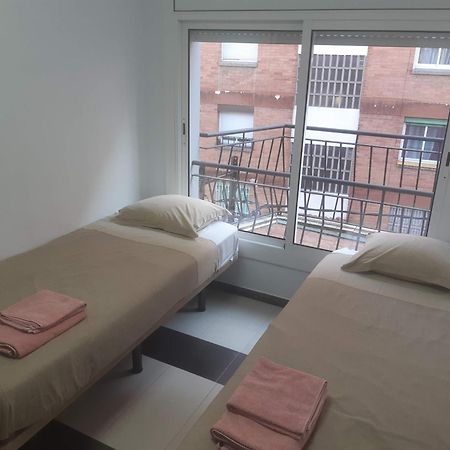 Lucky House Apartment Бадалона Екстериор снимка