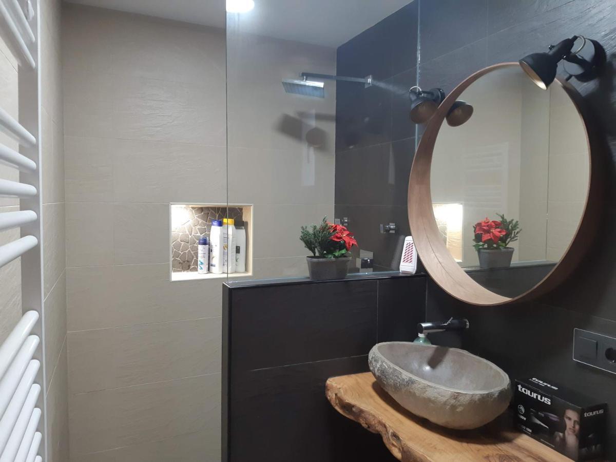 Lucky House Apartment Бадалона Екстериор снимка
